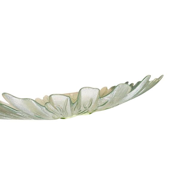17” Green Sunflower Platter Hand Blown Art Glass Large Serving Tray Heavy Flower - Picture 10 of 12